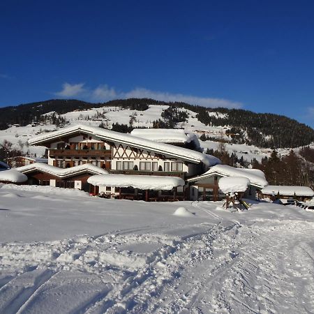 Alpenhotel Landhaus Kuechl Kirchberg in Tirol Luaran gambar