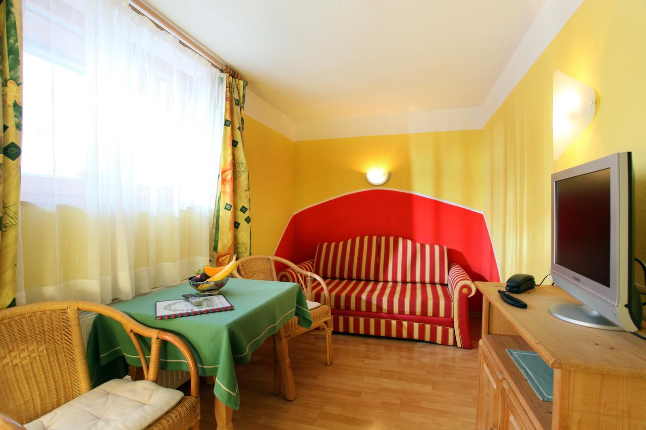 Alpenhotel Landhaus Kuechl Kirchberg in Tirol Luaran gambar