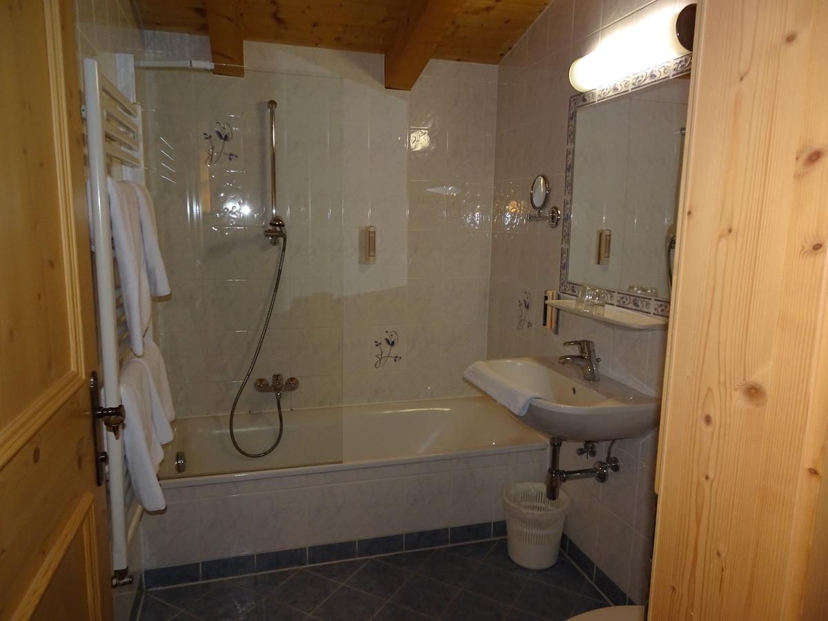 Alpenhotel Landhaus Kuechl Kirchberg in Tirol Luaran gambar