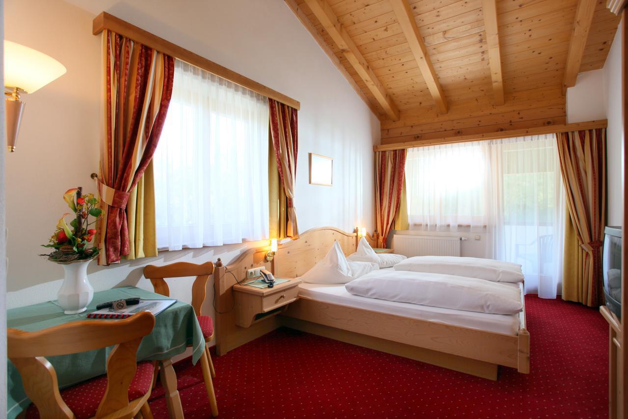 Alpenhotel Landhaus Kuechl Kirchberg in Tirol Luaran gambar