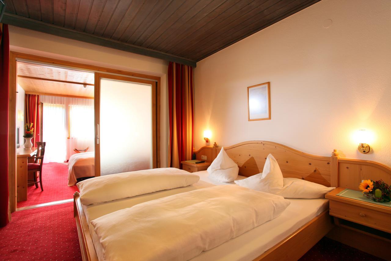 Alpenhotel Landhaus Kuechl Kirchberg in Tirol Luaran gambar
